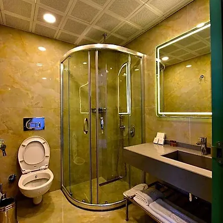 فندق Aspen تْشاناكالي